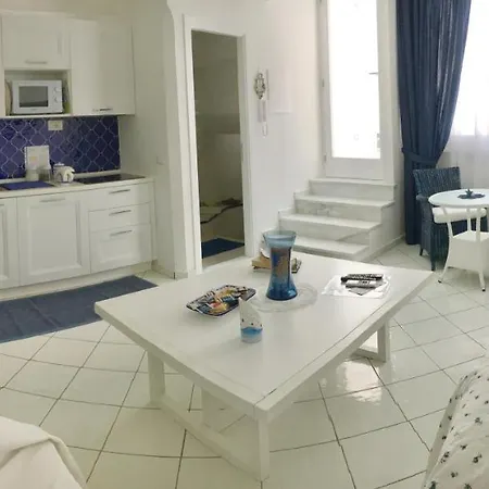 Marilu Vacation In Appartement Positano