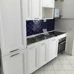 Marilu Vacation In Apartman *